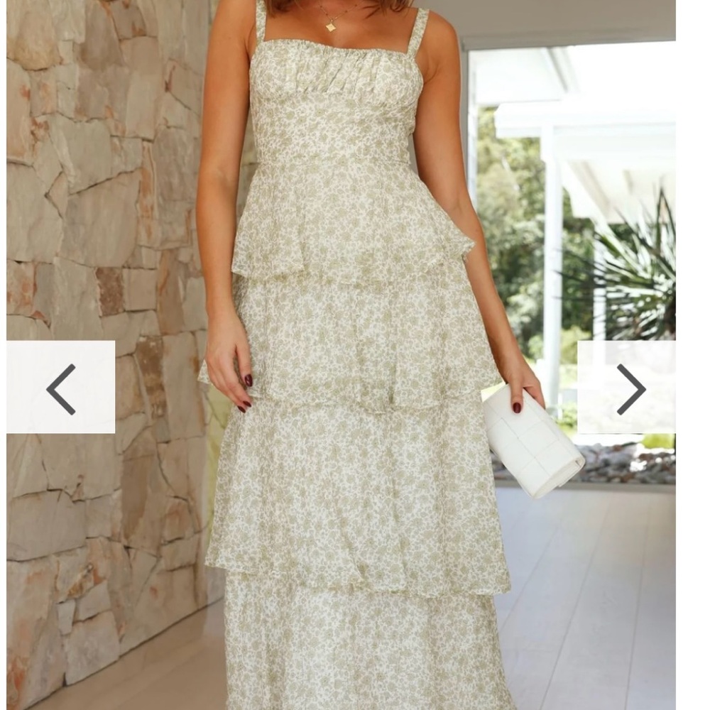 Billy J Elegant Floral Tiered Maxi Dress